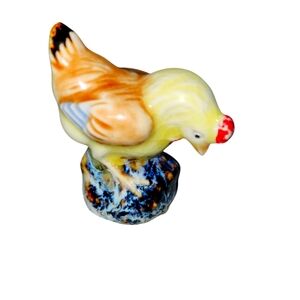 Vintage Ceramic Chicken Figurine